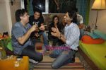 Akshay Kumar, Arjun Rampal, Ritesh Deshmukh, Sajid Khan visit Housefull Contest Winner Home in Andheri, Mumbai on 24th April 2010 (14).JPG